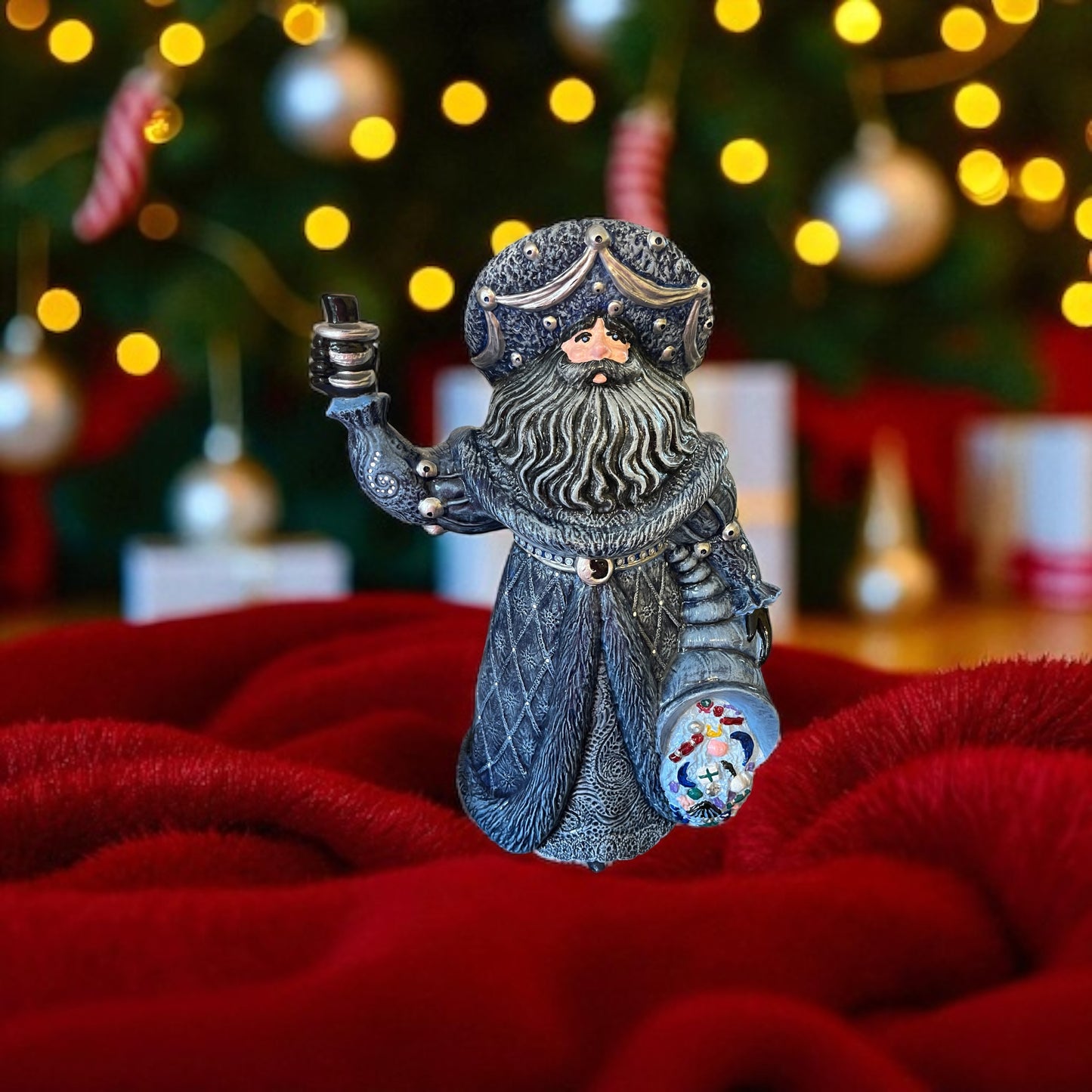 Old World Santa